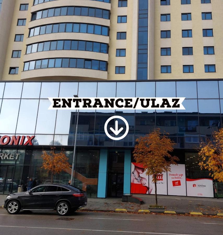 Luxury Apartment Karic Free Parking 투즐라 외부 사진