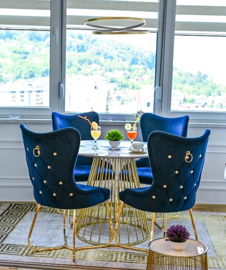 Luxury Apartment Karic Free Parking 투즐라 외부 사진