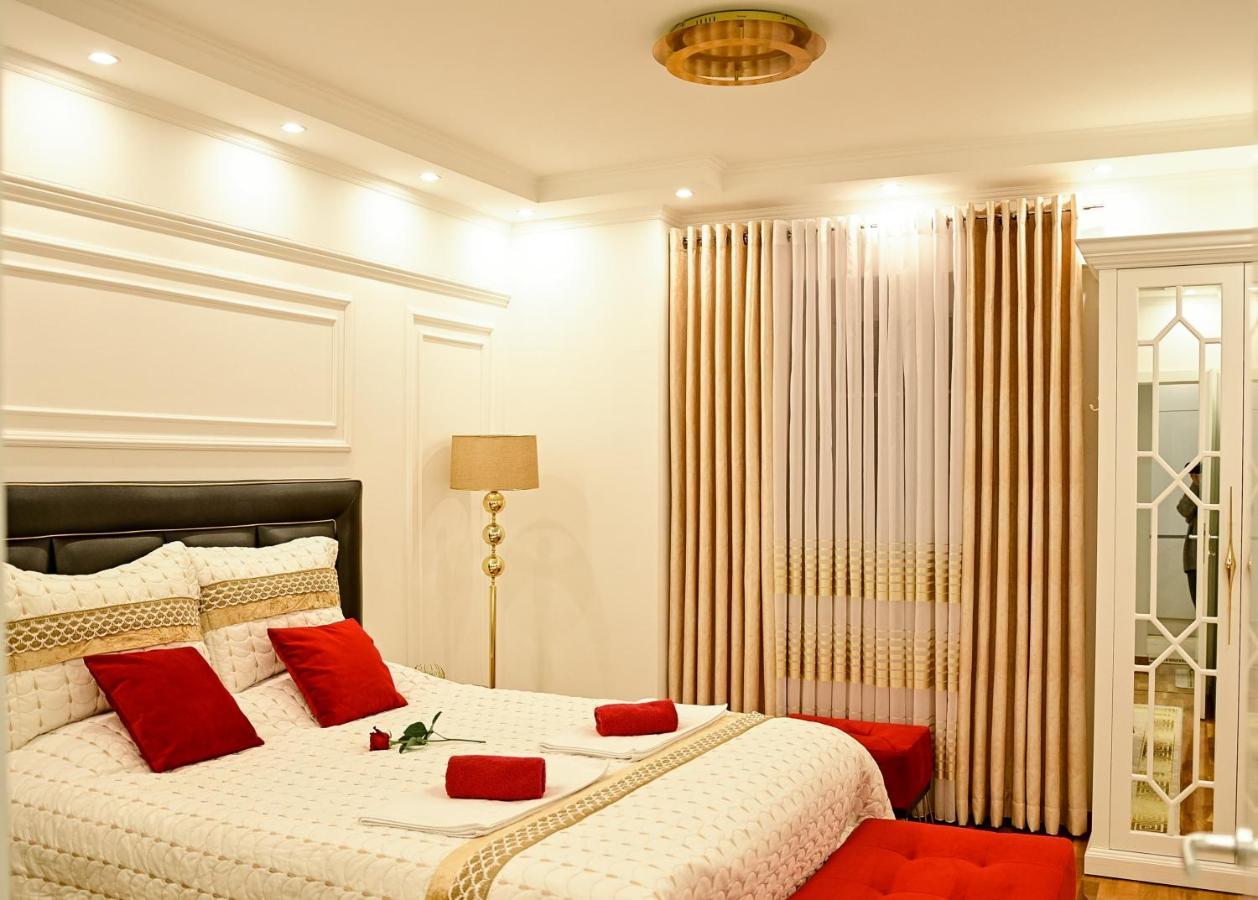 Luxury Apartment Karic Free Parking 투즐라 외부 사진