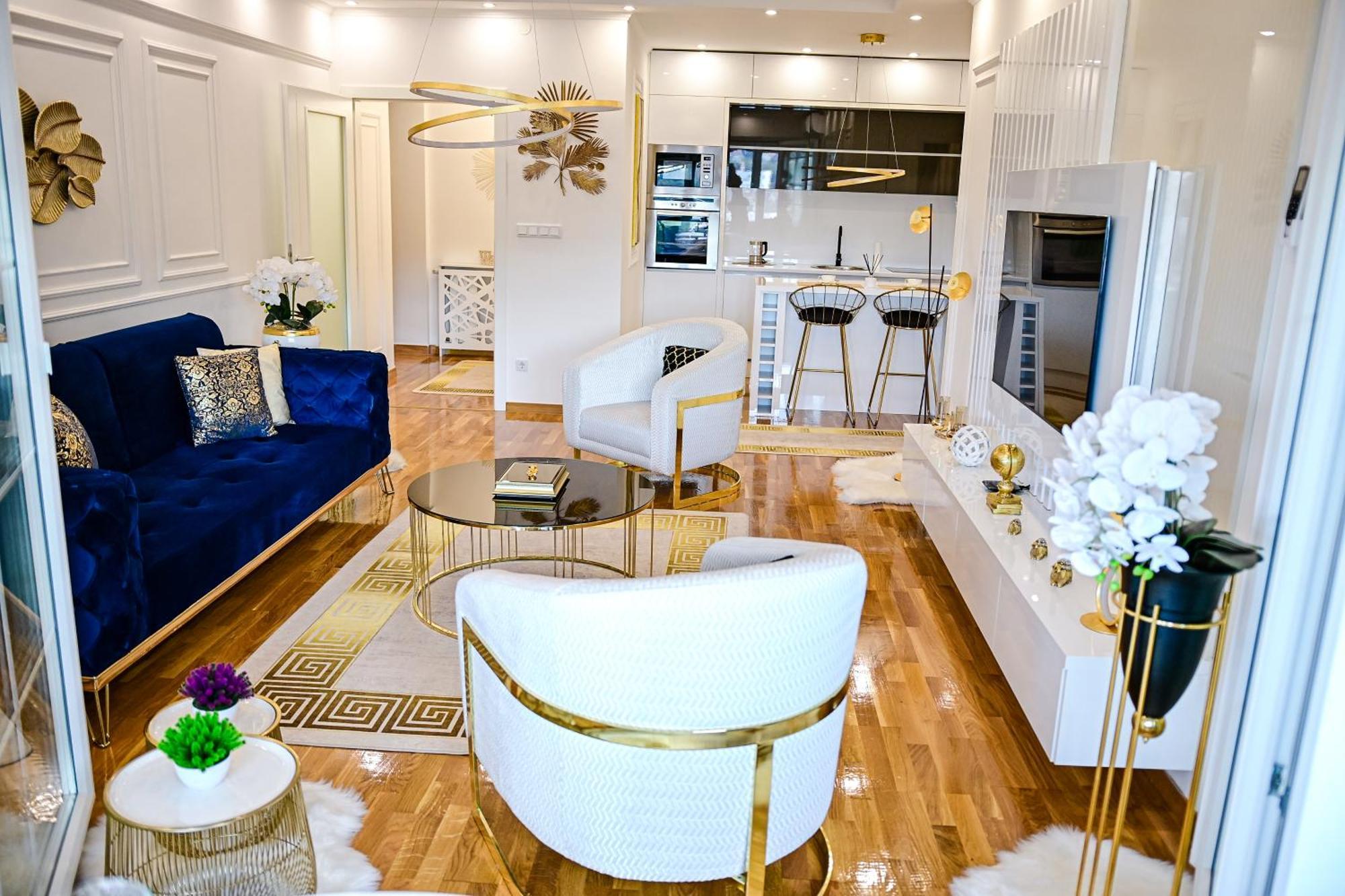 Luxury Apartment Karic Free Parking 투즐라 외부 사진